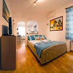 Apartment Taya